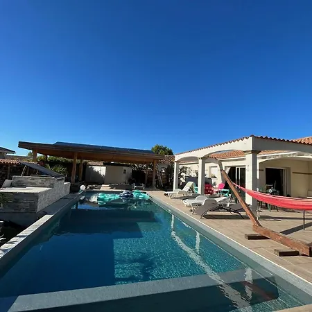 Chalet Le Au Bord Des Pistes Cyclables