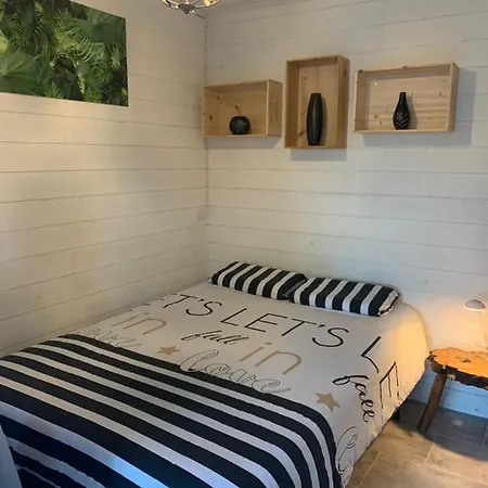 Chalet Le Au Bord Des Pistes Cyclables Sainte-Helene (Gironde)